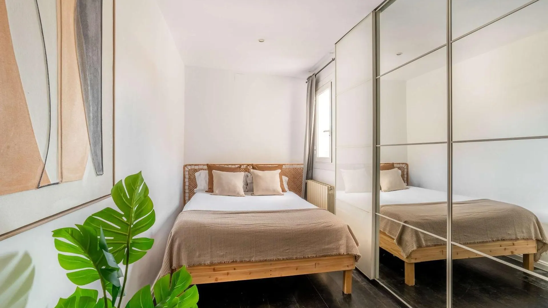 Apartment Amazing 3 Bedroom Penthouse In Plaza Espana Barcelona